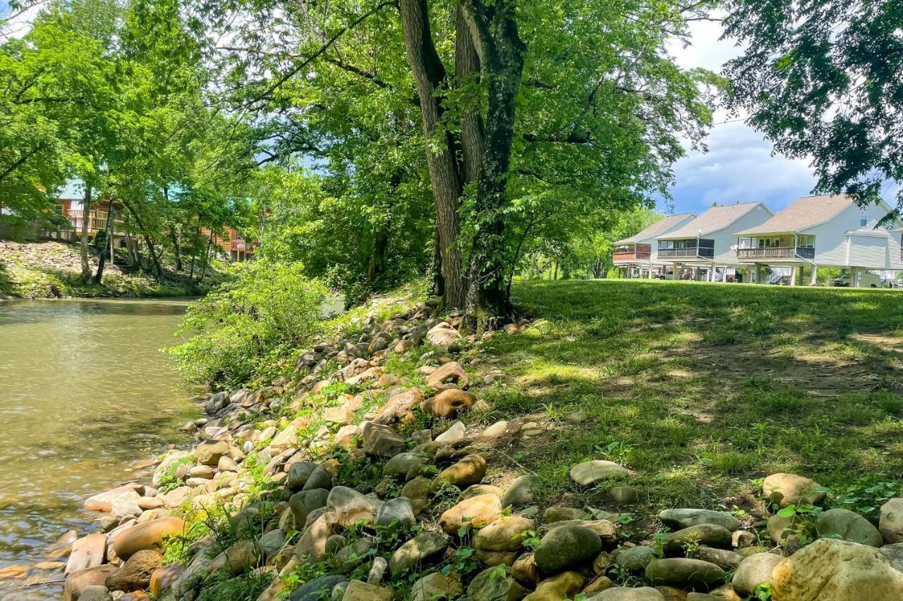 River Oarasis In Heart Of Pigeon Forge! Villa Bagian luar foto